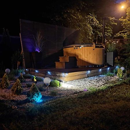 Lesny Zakatek Malediwy Spa Jaworzno Exteriör bild