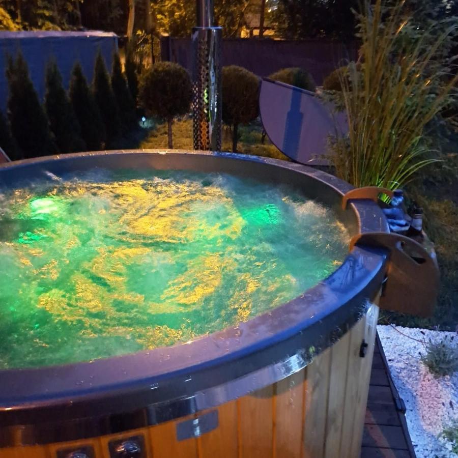 Lesny Zakatek Malediwy Spa Jaworzno Exteriör bild